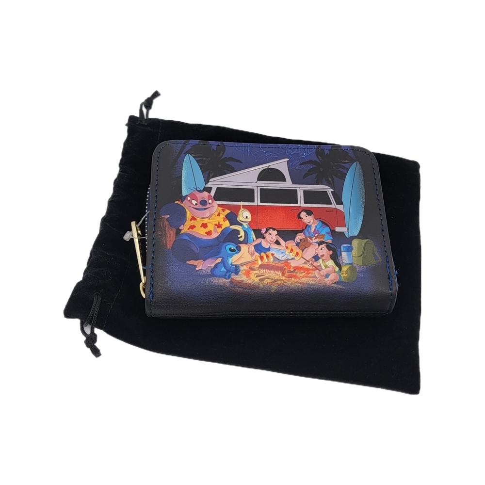 Disney Lilo & Stitch VW Camper Bus Wallet Box Lunch Exclusive Her Universe